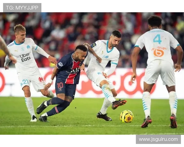 法甲各支球队实战比赛策略及战术变化研究